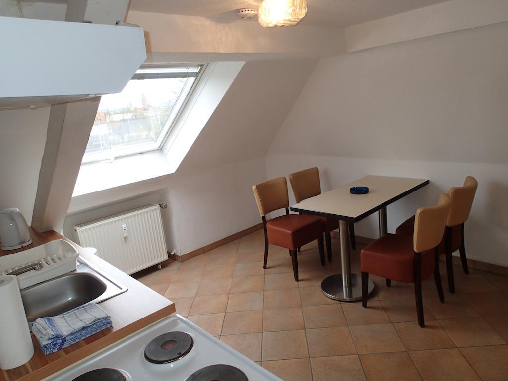 Schapers Ferienwohnungen Emmerthal Habitación foto