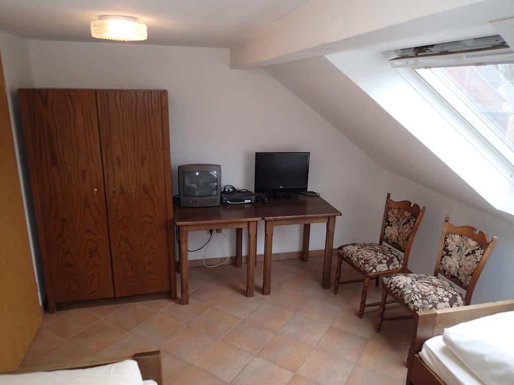 Schapers Ferienwohnungen Emmerthal Habitación foto