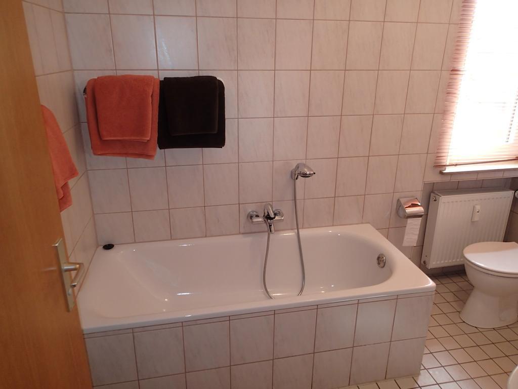 Schapers Ferienwohnungen Emmerthal Habitación foto
