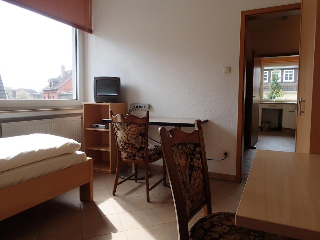 Schapers Ferienwohnungen Emmerthal Habitación foto